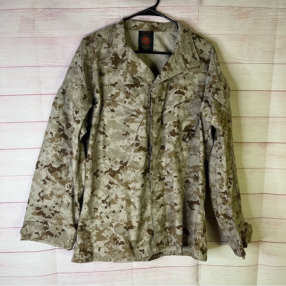 American Apparel Inc “MARINES” Military Camo Brown Combat Jacket Size Medium-Reg